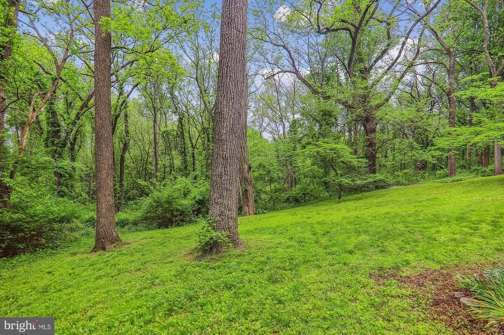 Photo of 1820 TUCKER LANE