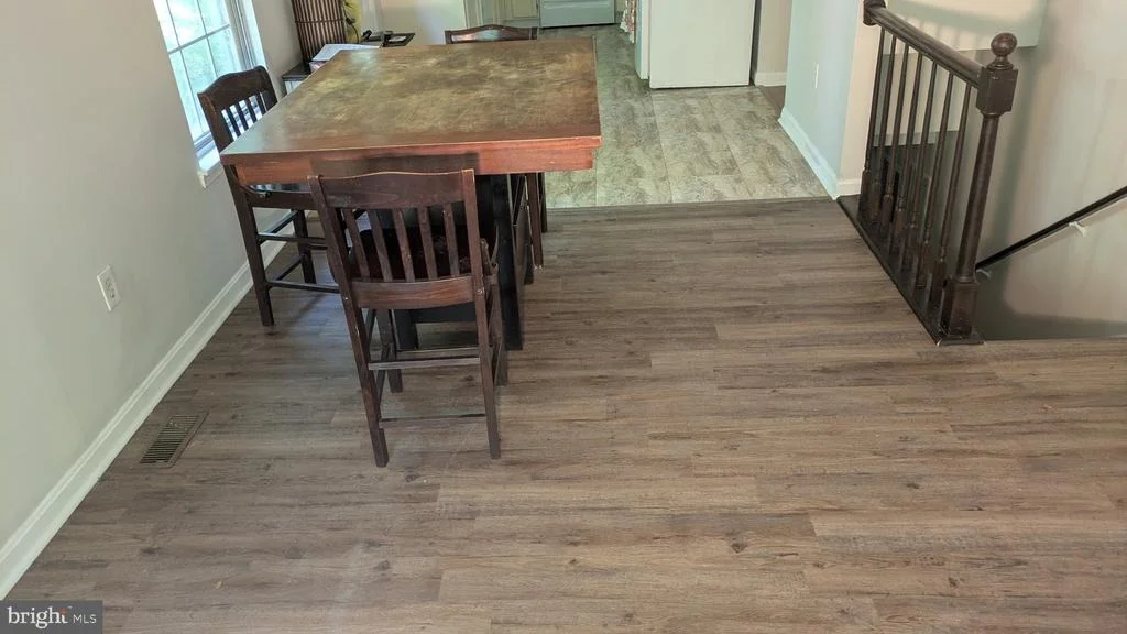 Photo of 5860 LILAC CIRCLE