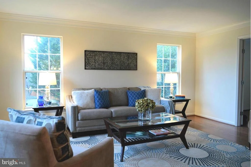 Photo of 6404 STREAM VALLEY WAY