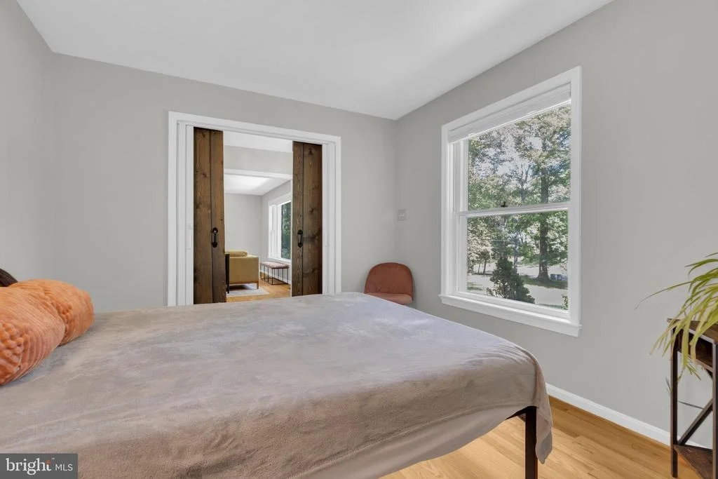 Photo of 5238 GRAYSTONE ROAD
