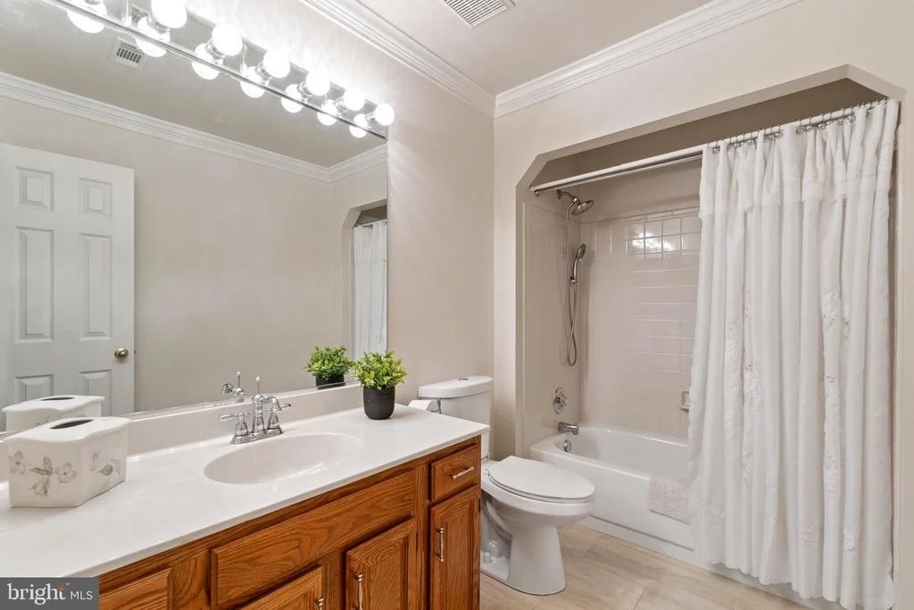 Photo of 17114 FITZROY WAY