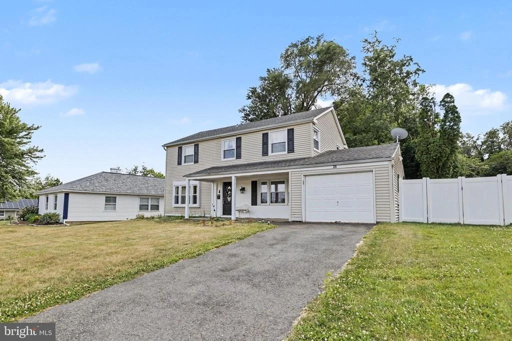 Photo of 36 MOSSHILL LANE