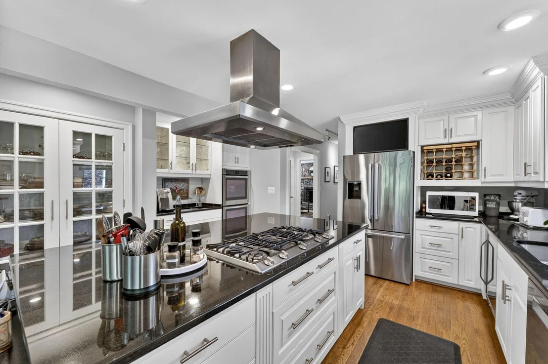 Photo of 23559 PARSONS ROAD