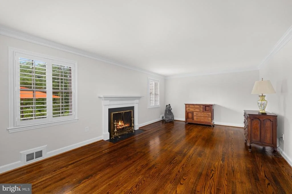 Photo of 8015 GLENDALE ROAD