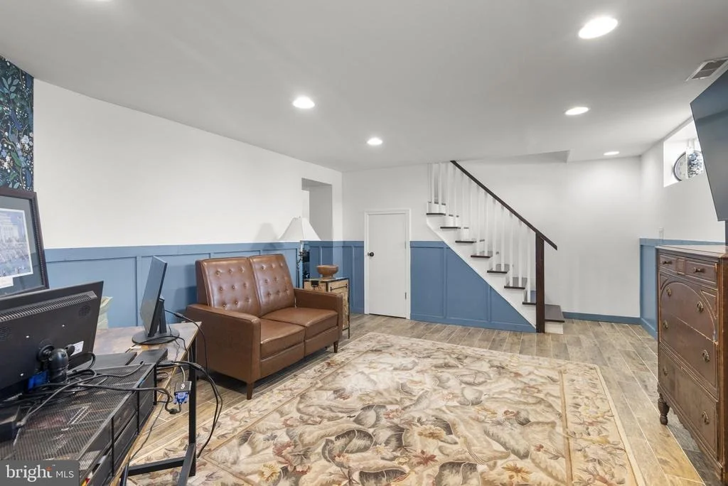 Photo of 9504 BILTMORE DRIVE