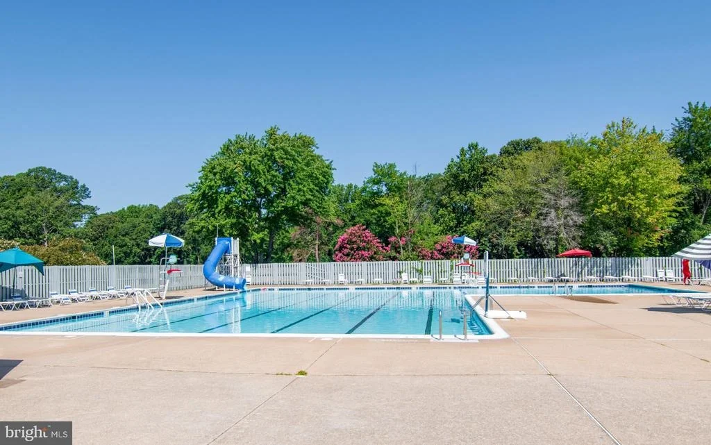 Photo of 15919 FAIRWAY DRIVE