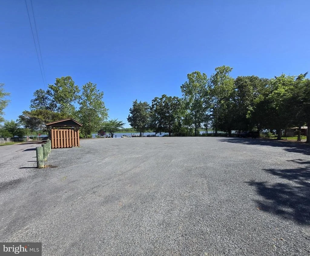 Photo of 23116 GILPIN POINT ROAD