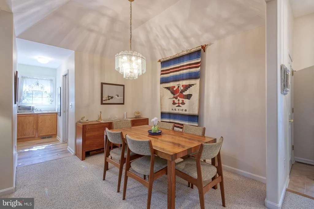Photo of 23523 HOLLY CIRCLE
