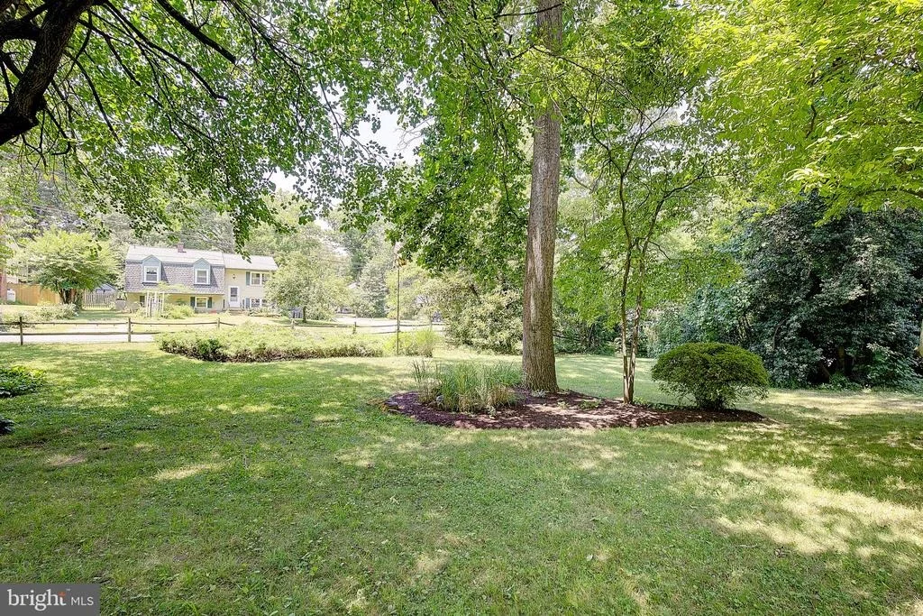 Photo of 1169 LATROBE DRIVE