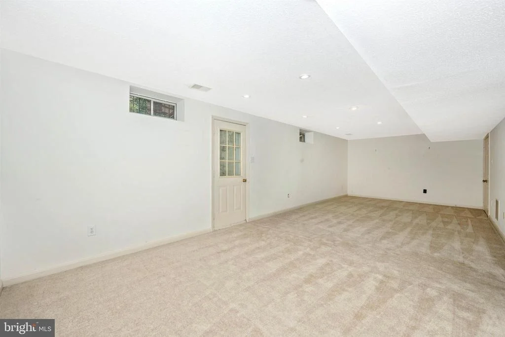 Photo of 21206 EMERALD DRIVE