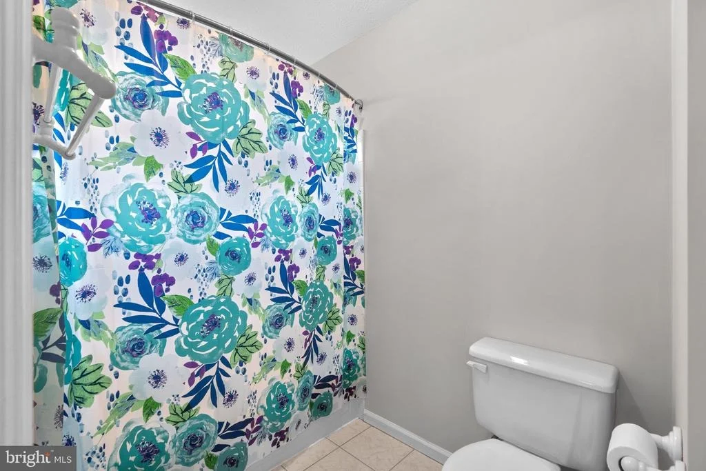 Photo of 9571 KINGS GRANT ROAD