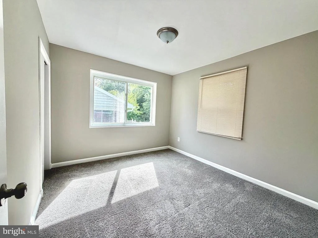 Photo of 10128 DALLAS AVENUE