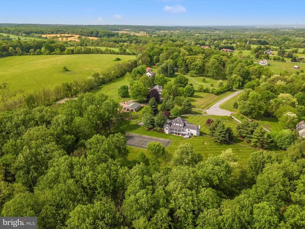 Photo of 17400 RYEFIELD COURT