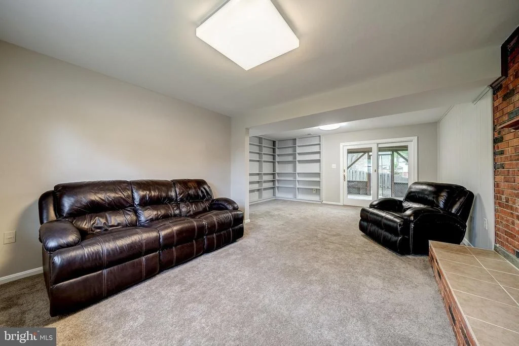 Photo of 7124 GALGATE DRIVE