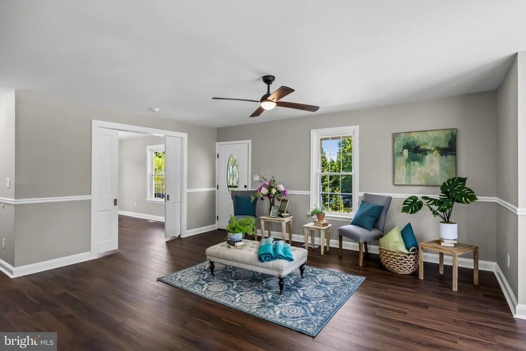 Photo of 402 BARNSBORO ROAD