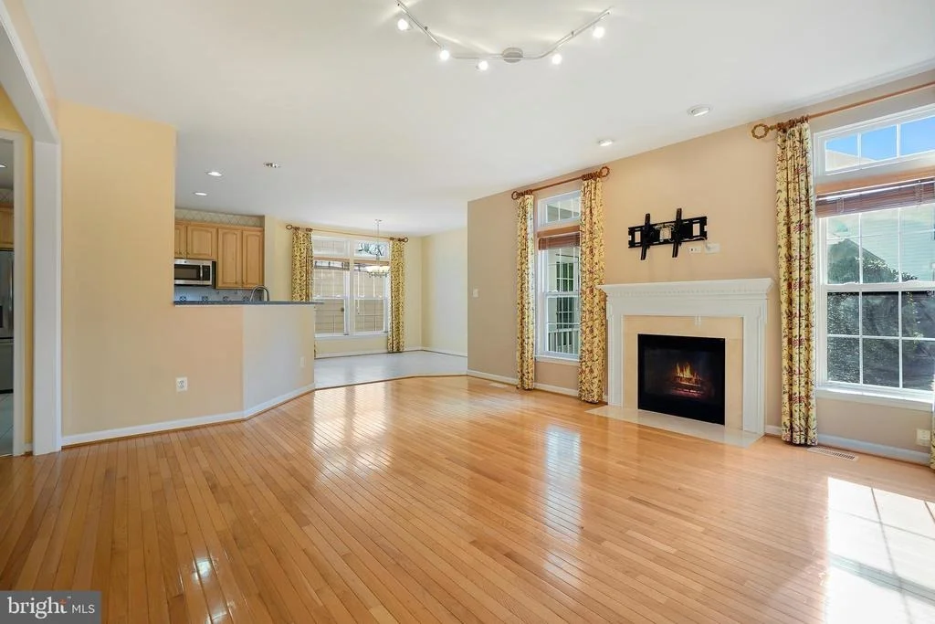Photo of 801 LINSLADE STREET