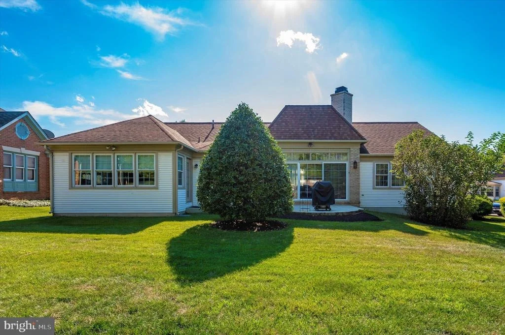 Photo of 841 DUNBROOKE COURT