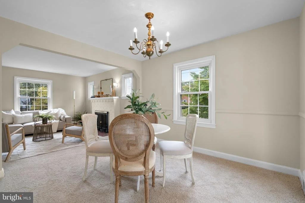 Photo of 319 SAINT LAWRENCE DRIVE