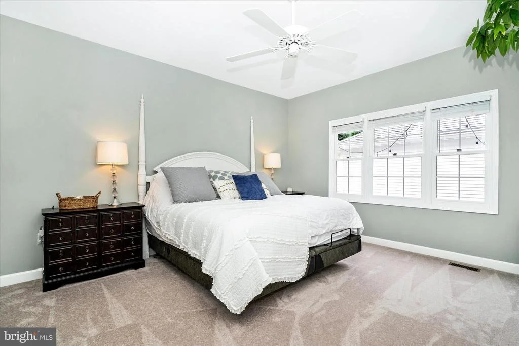 Photo of 2447 MERCHANT STREET