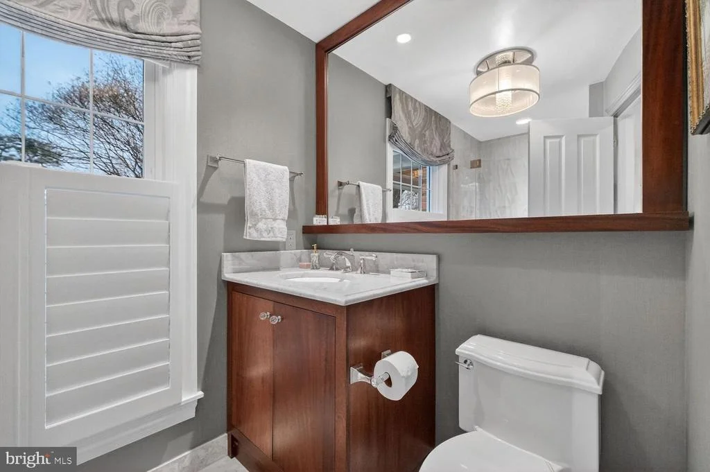 Photo of 1205 SUFFIELD DRIVE