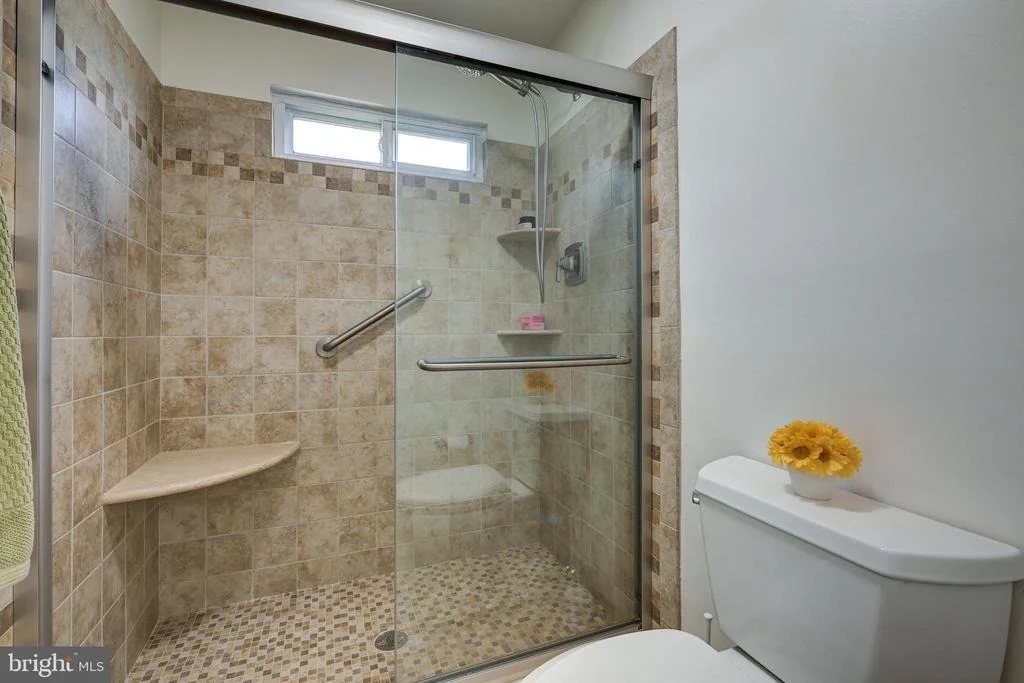 Photo of 116 BUCKINGHAM DRIVE