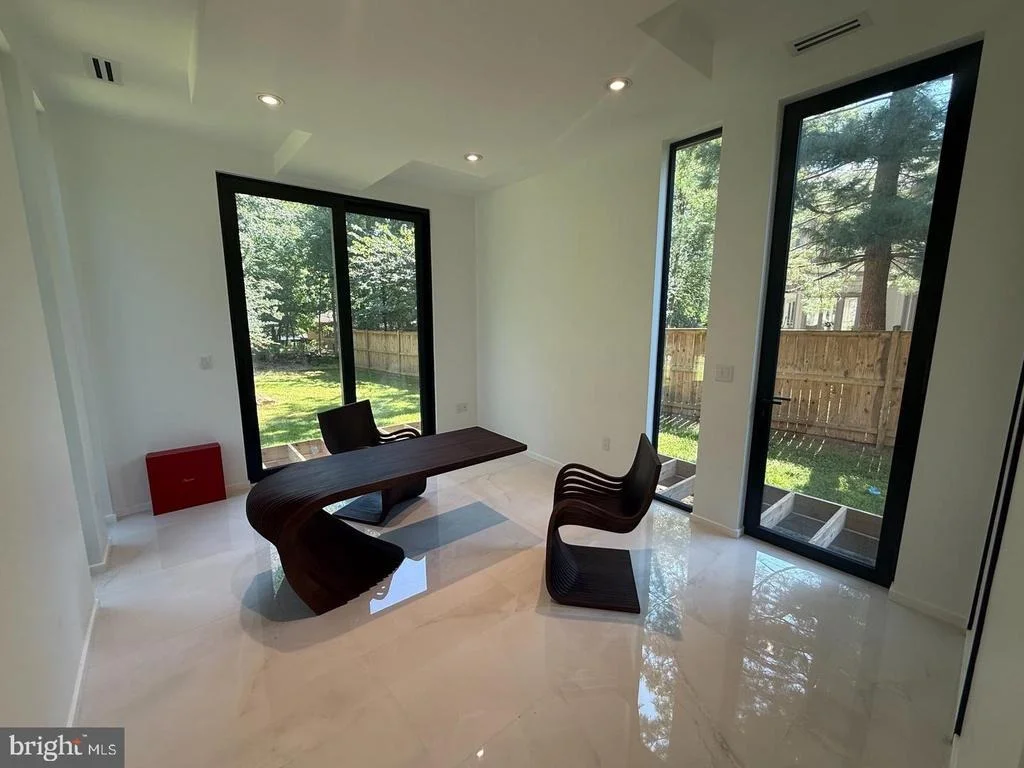 Photo of 1405 WOLFTRAP RUN ROAD