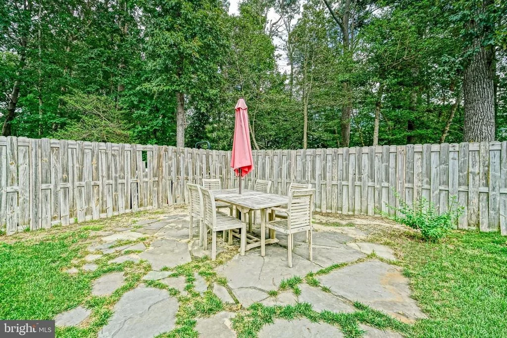 Photo of 19035 WINTERBERRY STREET