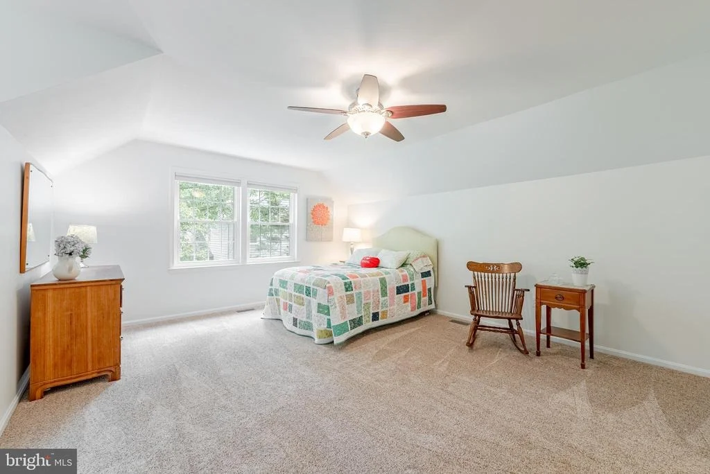 Photo of 10922 SHADOW LANE