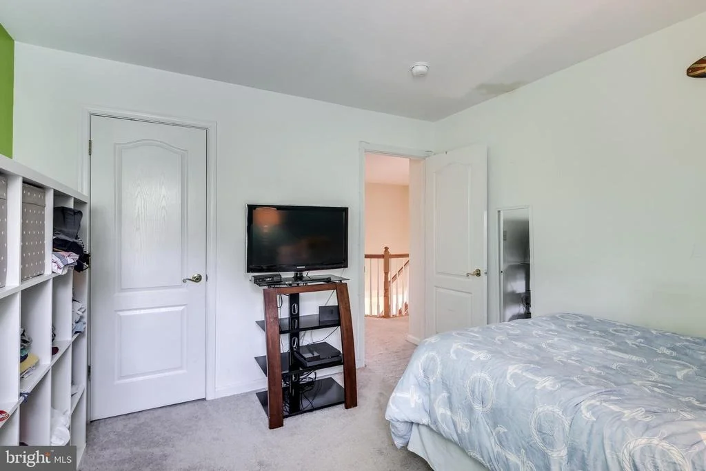 Photo of 5074 SPRINGHOUSE CIRCLE