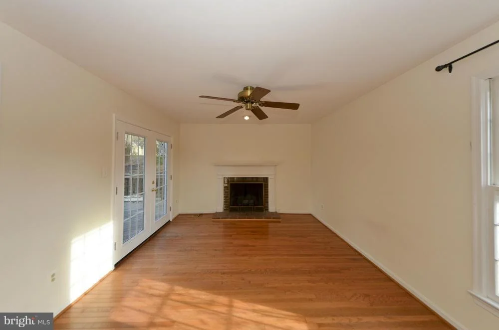 Photo of 11809 BRIAR MILL LANE