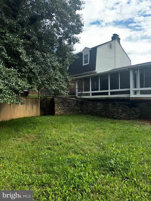 Photo of 10001 BISCAYNE LANE