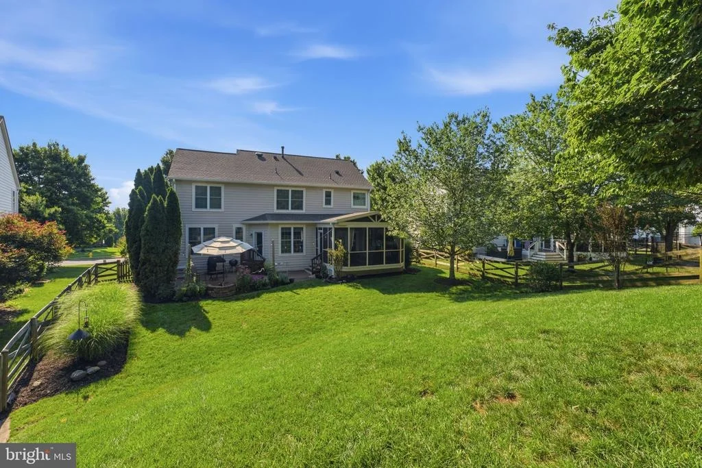 Photo of 9242 RAINBOW FALLS DRIVE