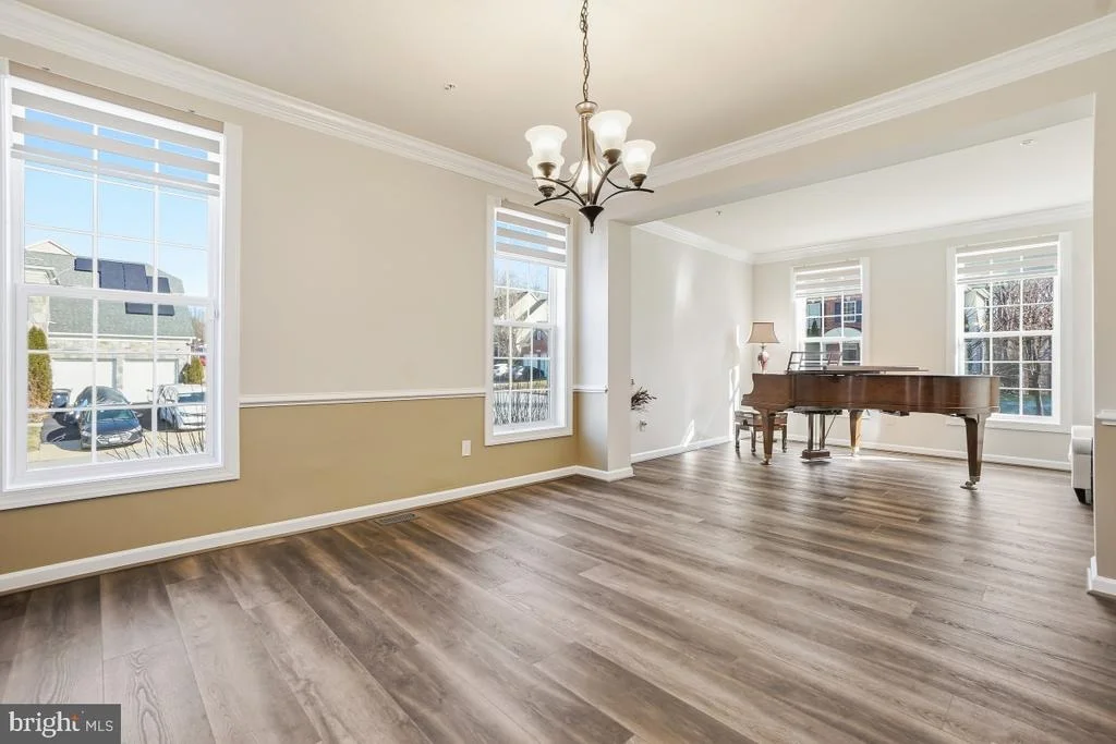 Photo of 15312 SIR EDWARDS DRIVE