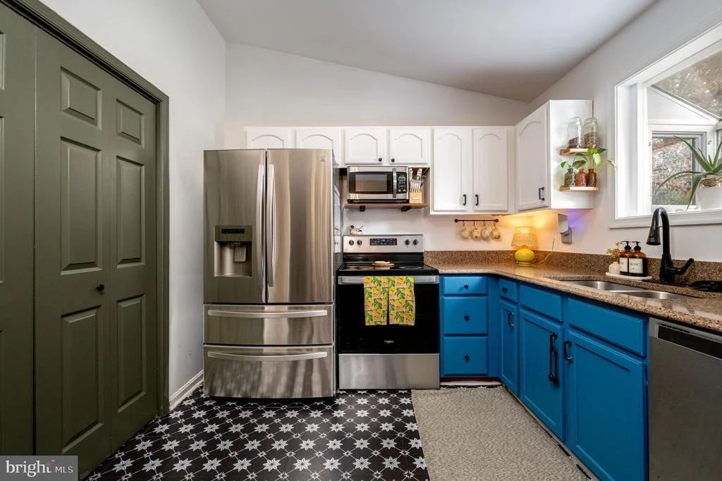 Photo of 4790 HOWARD PLACE