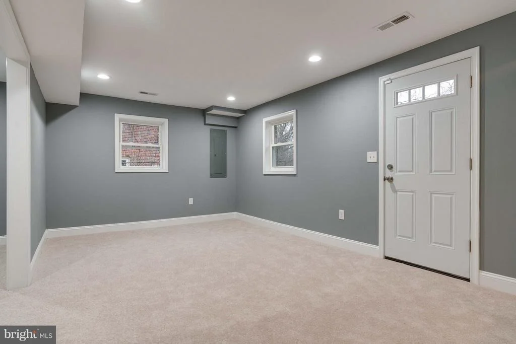 Photo of 7405 WALKER MILL ROAD