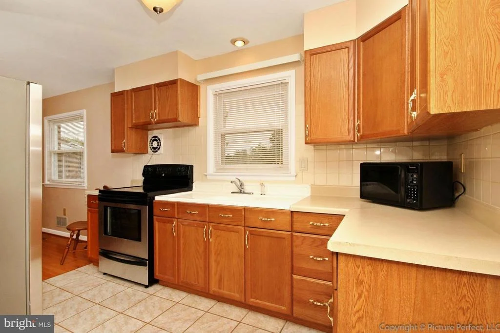 Photo of 407 DELAWARE ROAD