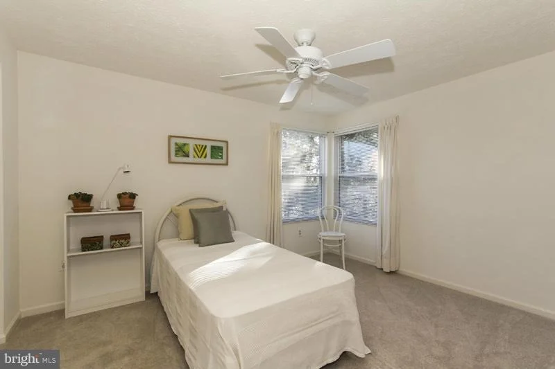 Photo of 10941 HILLTOP LANE