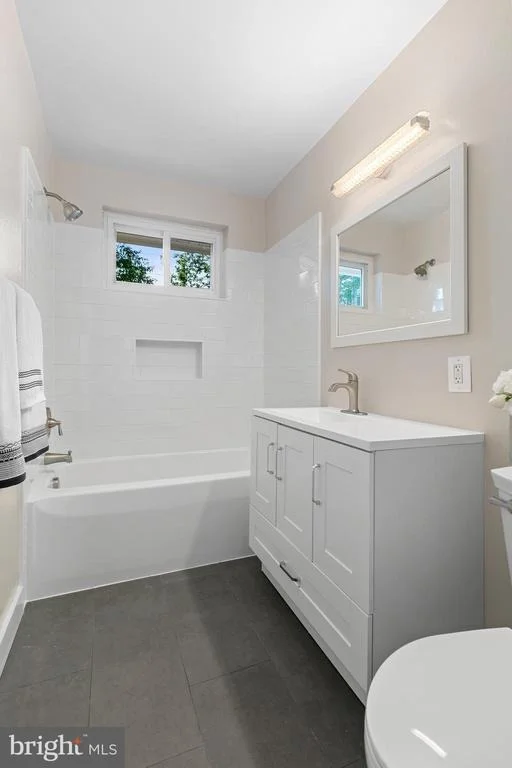 Photo of 5505 EASTBOURNE DRIVE