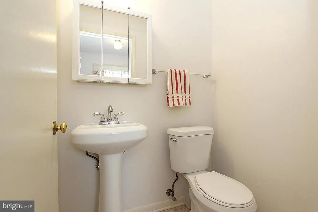 Photo of 17633 PRINCE EDWARD DRIVE