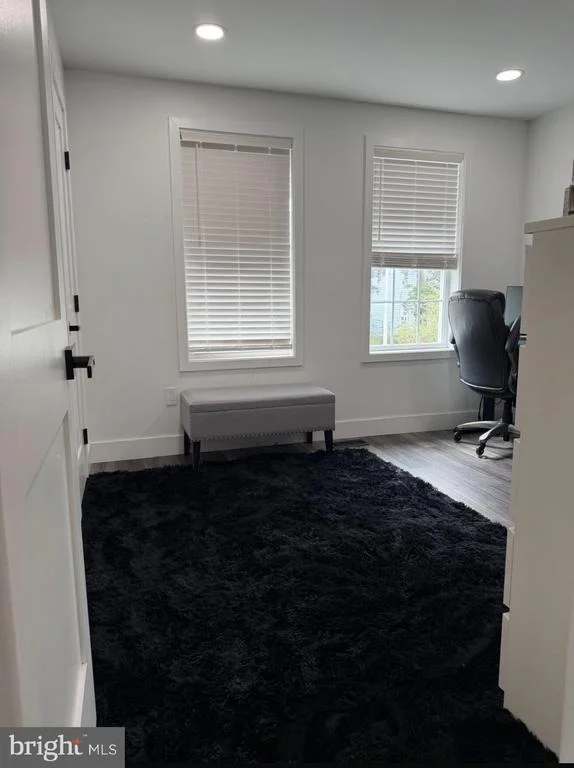 Photo of 2420 HURON STREET