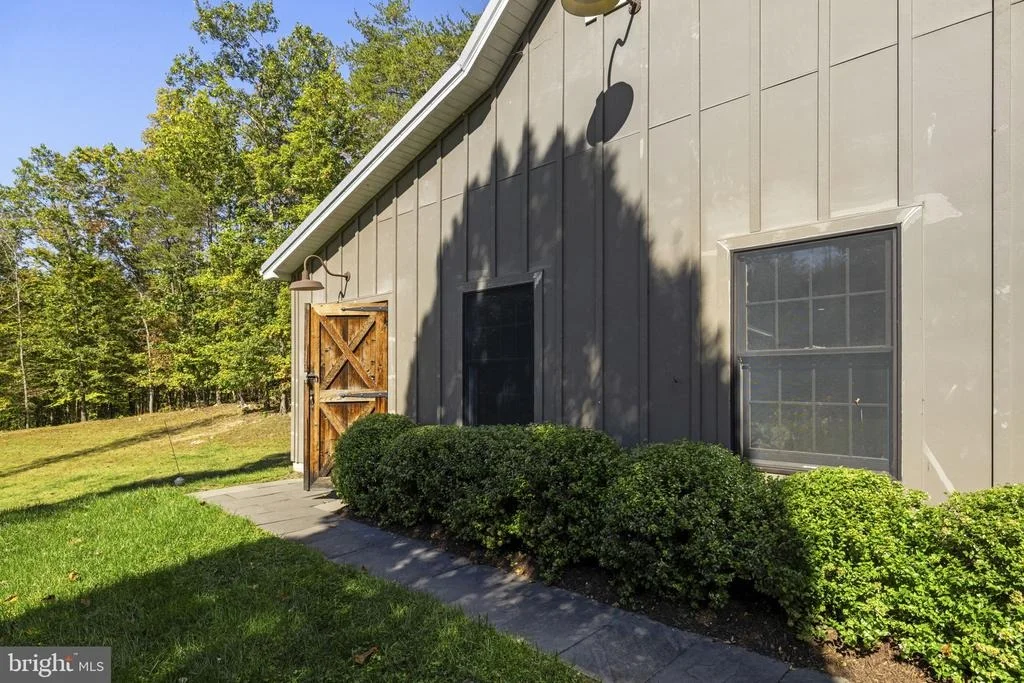 Photo of 8080 DULINS FORD ROAD