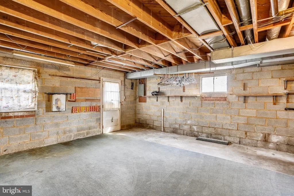 Photo of 13017 HATHAWAY DRIVE