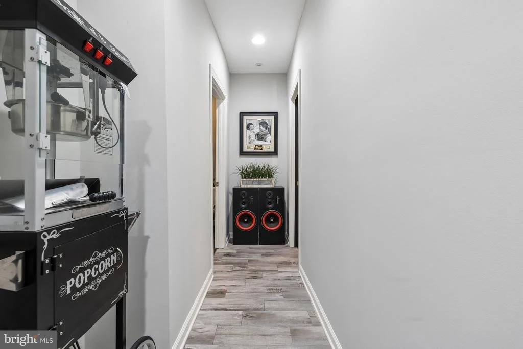 Photo of 8328 PINE KNOTT COURT