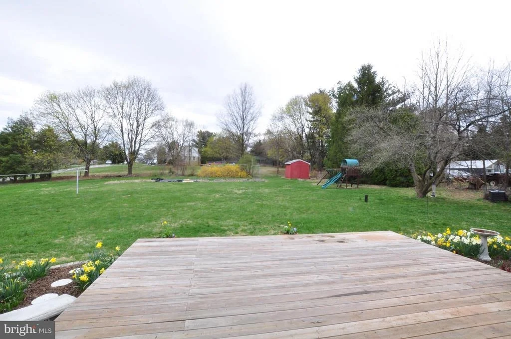 Photo of 10121 JOHNS DRIVE