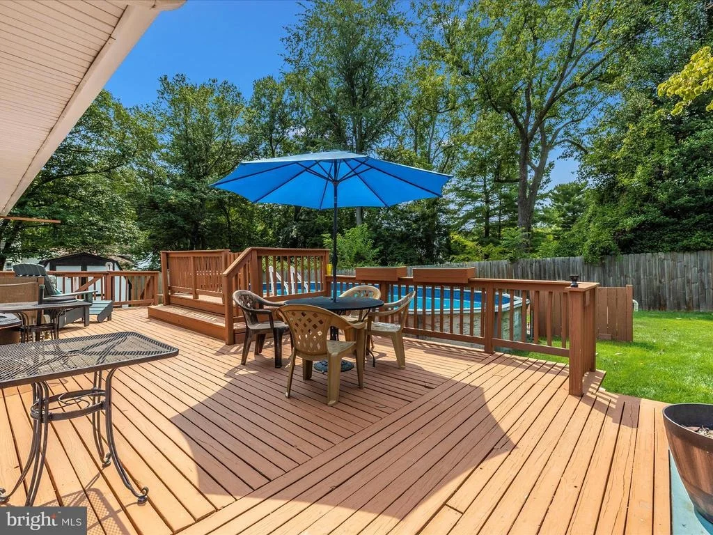 Photo of 11320 RAMBLING ROAD