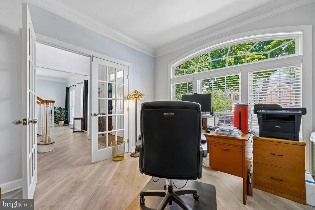 Photo of 503 GLENBROOK DRIVE