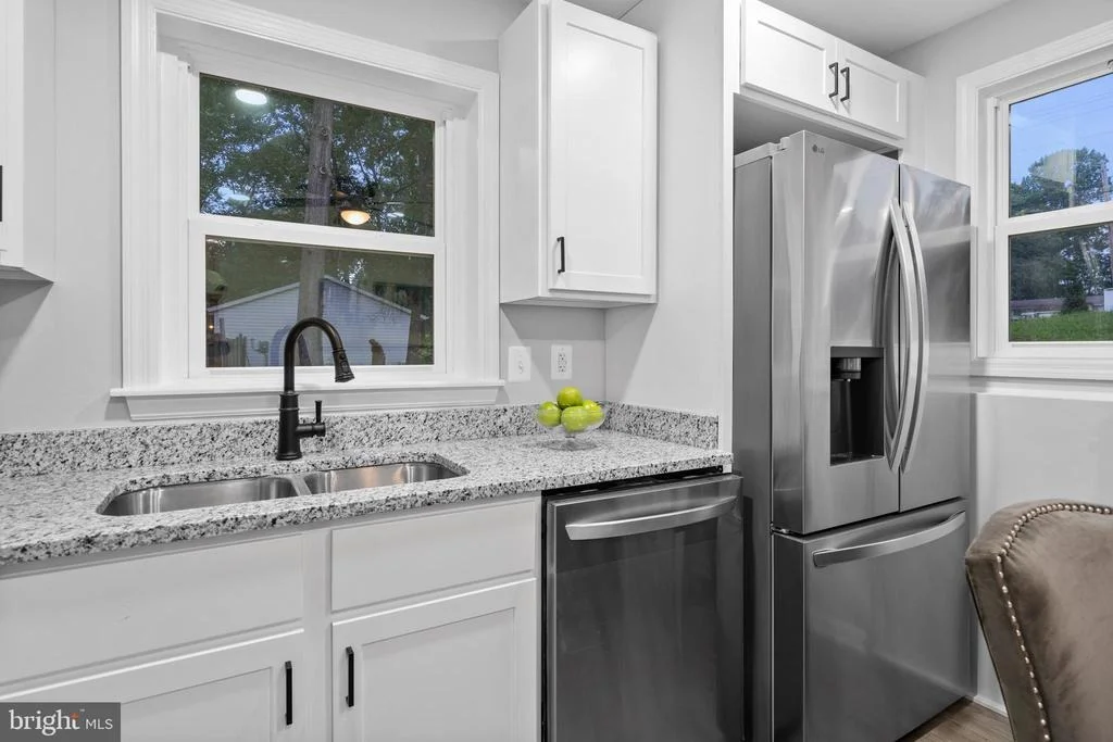 Photo of 1235 CALVERT BEACH ROAD