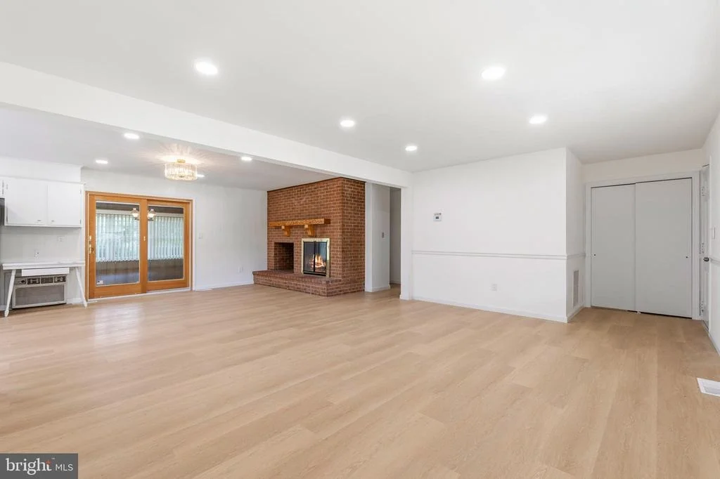Photo of 6783 SUNNYBROOK DRIVE