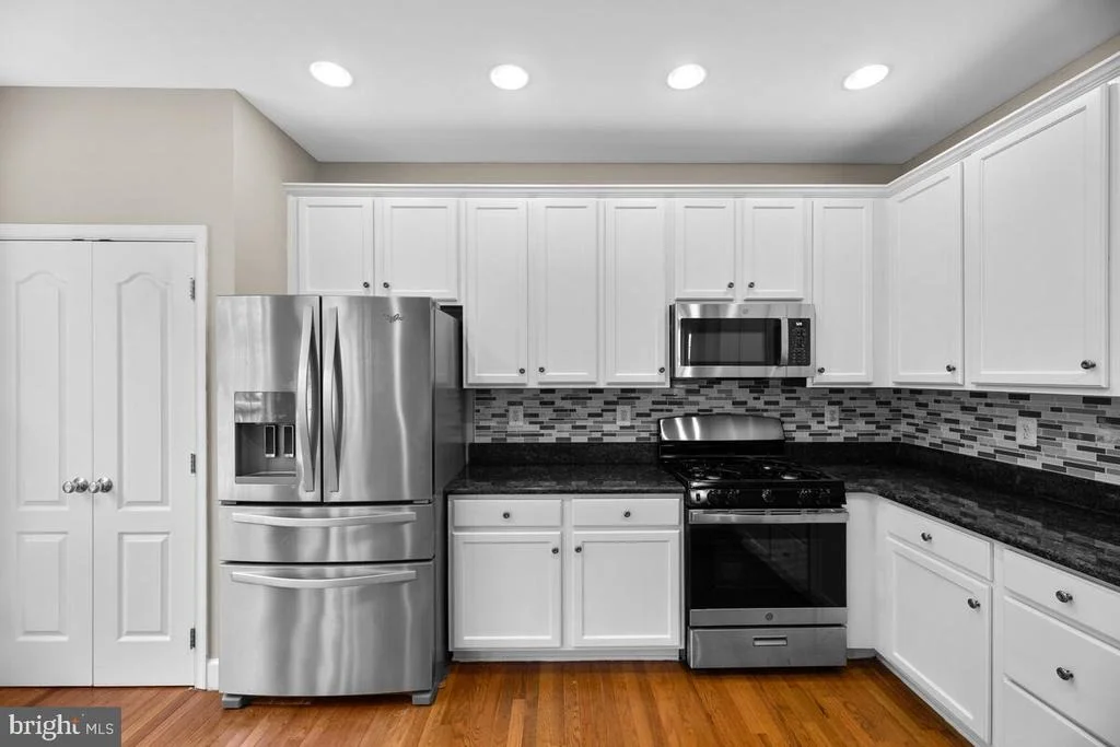 Photo of 1805 N GREENLEESE DRIVE