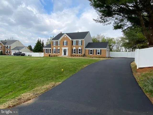 Photo of 5707 STANBROOK LANE